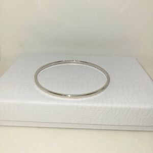 Monet silver tone bangle bracelet Vintage